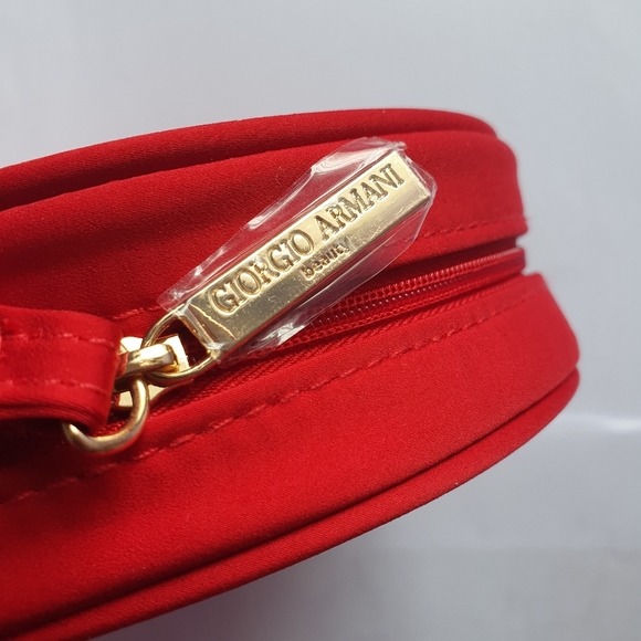 Armani red make up bag pouch, travel bag - Picture 2 of 4